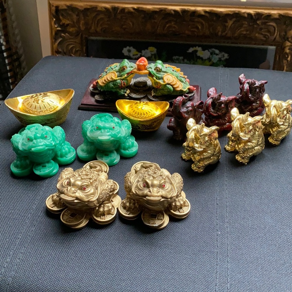 13 pcs  of lucky figurines for sales